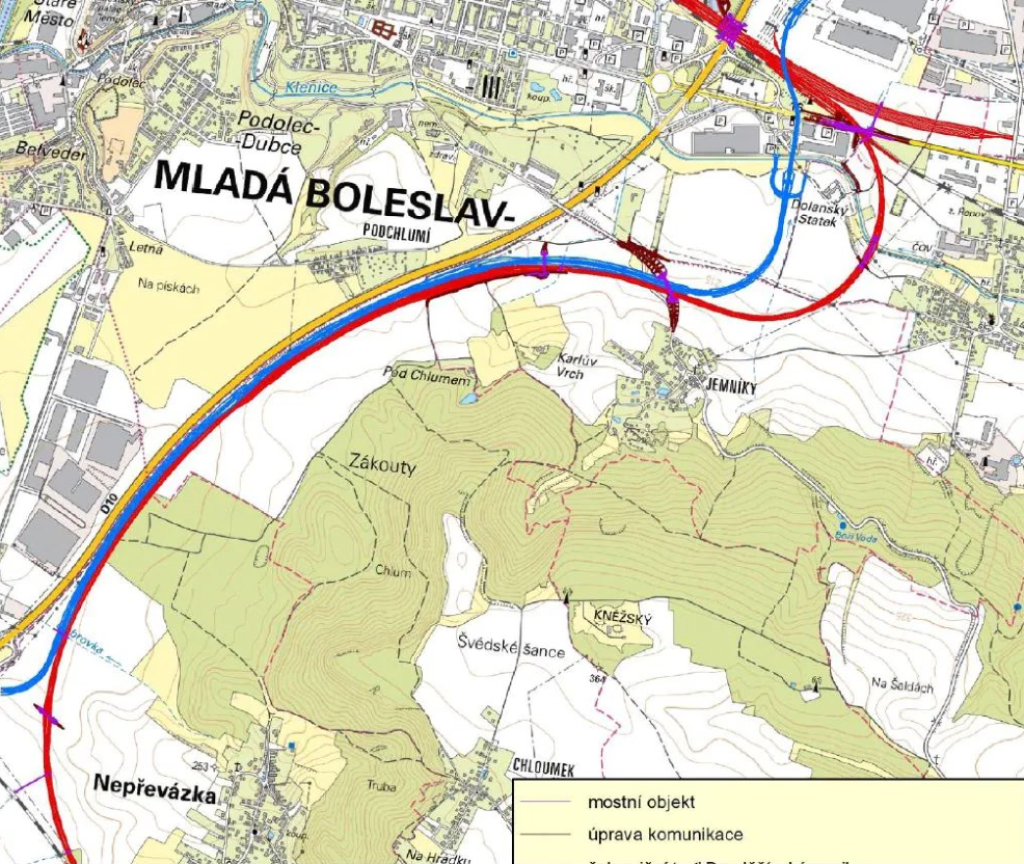 Trasa Bezděčínské spojky a budoucí silnice II/610 (modře). Foto: Správa železnic
