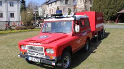 Z dopravních prostředků mají boseňští hasiči pouze rumunský automobil značky Aro z roku 1976. Do budoucna uvažují o pořízení dodávky, která by odpovídala dnešním standardům a byla pro účely sboru praktičtější. Foto: Petr Novák