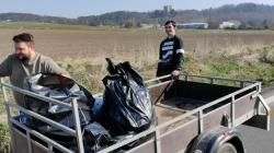 Dobrovolníci uklízeli Boseň, nasbírali přes dvě tuny odpadu. Foto: SDH Boseň Dobrovolníci uklízeli Boseň, nasbírali přes dvě tuny odpadu. Foto: SDH Boseň