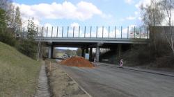 Přestavba křižovatky u KM Prona vstoupila do druhé etapy. Foto: Petr Novák, 19. dubna 2022 Přestavba křižovatky u KM Prona vstoupila do druhé etapy. Foto: Petr Novák, 19. dubna 2022