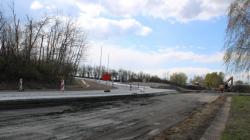 Přestavba křižovatky u KM Prona vstoupila do druhé etapy. Foto: Petr Novák, 19. dubna 2022 Přestavba křižovatky u KM Prona vstoupila do druhé etapy. Foto: Petr Novák, 19. dubna 2022