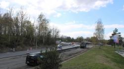 Přestavba křižovatky u KM Prona vstoupila do druhé etapy. Foto: Petr Novák, 19. dubna 2022 Přestavba křižovatky u KM Prona vstoupila do druhé etapy. Foto: Petr Novák, 19. dubna 2022