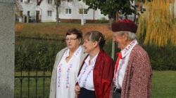 Vzpomínky se jako již tradičně zúčastnila místní obec baráčníků. Foto: Petr Novák