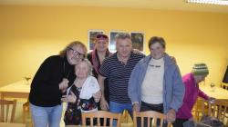 Kaskadér Rudolf Bok a zpěvák Vojtěch Šmíd v Dolním Bousově. Foto: Zdeněk Plešinger