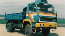 Automobil Liaz na letišti v Hoškovicích, rok 2014. Zdroj: fotoarchiv Muzea města Mnichovo Hradiště