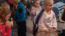 Ohlédnutí za adventem v Domě Ludmila: pečení cukroví, vánoční tvoření i vystoupení dětí. Foto: Malyra