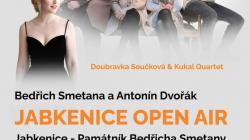 Cyklus Rok na 4 doby pokračuje open air koncertem v Památníku Bedřicha Smetany v Jabkenicích