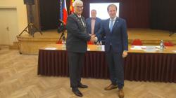 Nový starosta Jiří Plíhal (vlevo) převzal funkci od dosavadního starosty Ondřeje Lochmana. Foto: Petr Novák