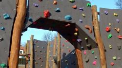 Zuzana Tomášová: Boulder v Lidické ulici. Foto: Lucie Velichová