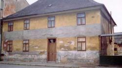 Obrázek 2: Dům čp. 41 v Palackého ulici. Převzato z: Můj dům, můj hrad