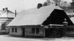 Obrázek 6: Dům čp. 220 v dnešní ulici Na Příkopech kolem roku 1930. Převzato z: Můj dům, můj hrad