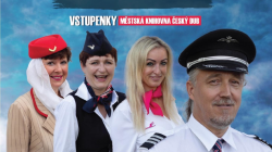 Ochotníci z Českého Dubu se vrací na divadelní prkna s akční komedií S hlavou v oblacích