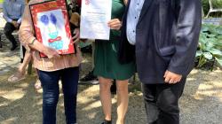 Babička Věra Tieftrunková je pro další dobrovolníky Klaudiánovy nemocnice vzorem. Foto: Klaudiánova nemocnice