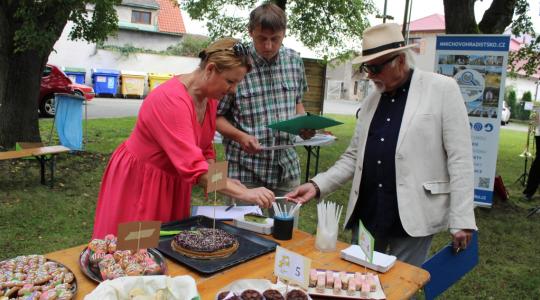 Jolana Voldánová, Václav Knop a Petr Vydra – to jsou osobnosti, které můžete znát z médií, ale zároveň mají vztah k našemu regionu. Foto: Petr Novák