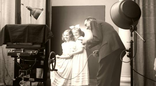 Muzeum Podbezdězí připravilo výstavu starých fotografií od bakovského rodáka Antonína Rakušana
