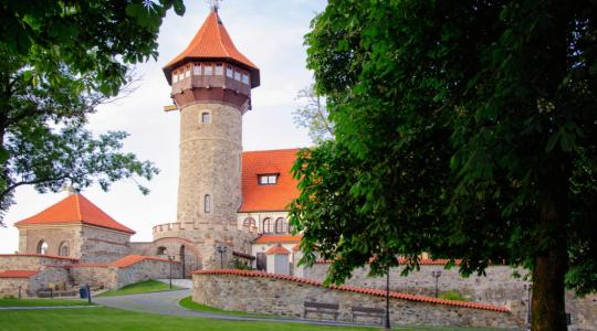 Jedním z cílů výletu bude hrad Hněvín. Foto: spolek Senioři nejen sobě