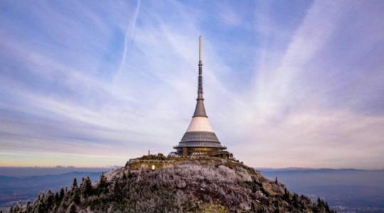 Mnichovohradišťský odbor Klubu českých turistů zahájil sezónu. Na jaké výlety vás pozve v dubnu? Foto: KČT