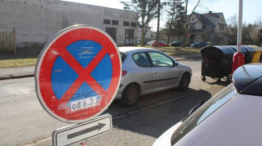 Ulici Čsl. armády čeká revitalizace. Foto: Petr Novák (3. března 2023)